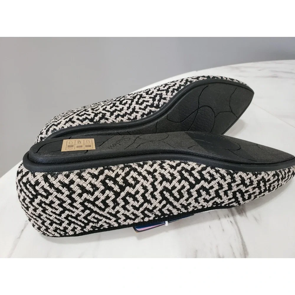 NEW NO BOX Skechers Sz 7.5 Cleo Point Chic Allure Pointed Toe Flats Houndstooth